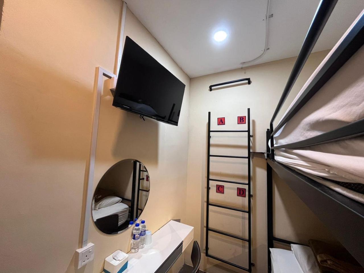 Hotel O Hotel 916 바투케이브 외부 사진